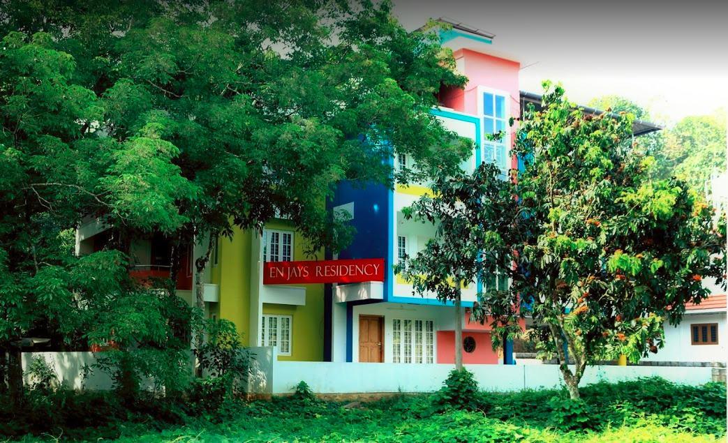 En Jays Residency Apartamento Kottayam Exterior foto